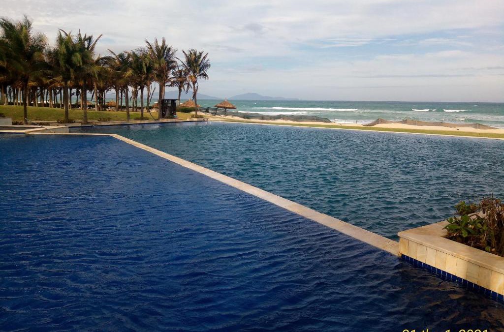Cam Lam Villa | Long Hải Villas trong Wyndham garden Cam Ranh