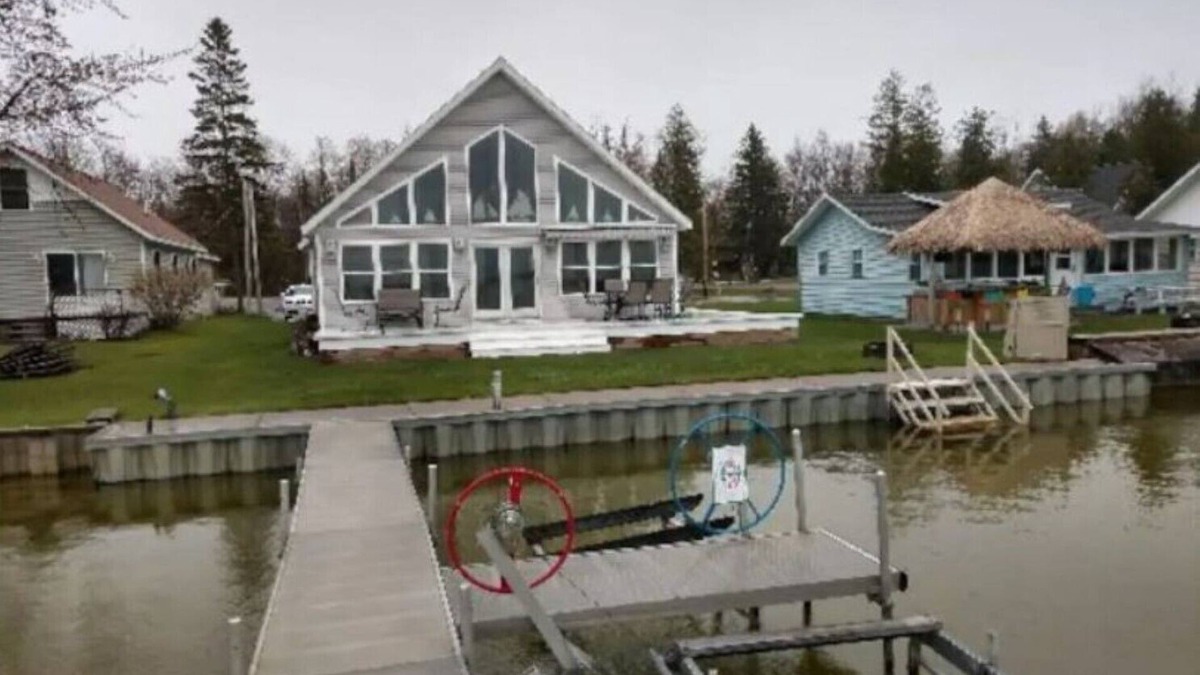 Alpena Cottage | Long Lake cottage in Alpena, MI