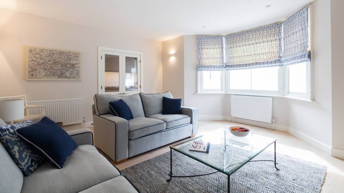Addison Apartment | Long Stay Discounts - Beautiful Brook Green 2bed