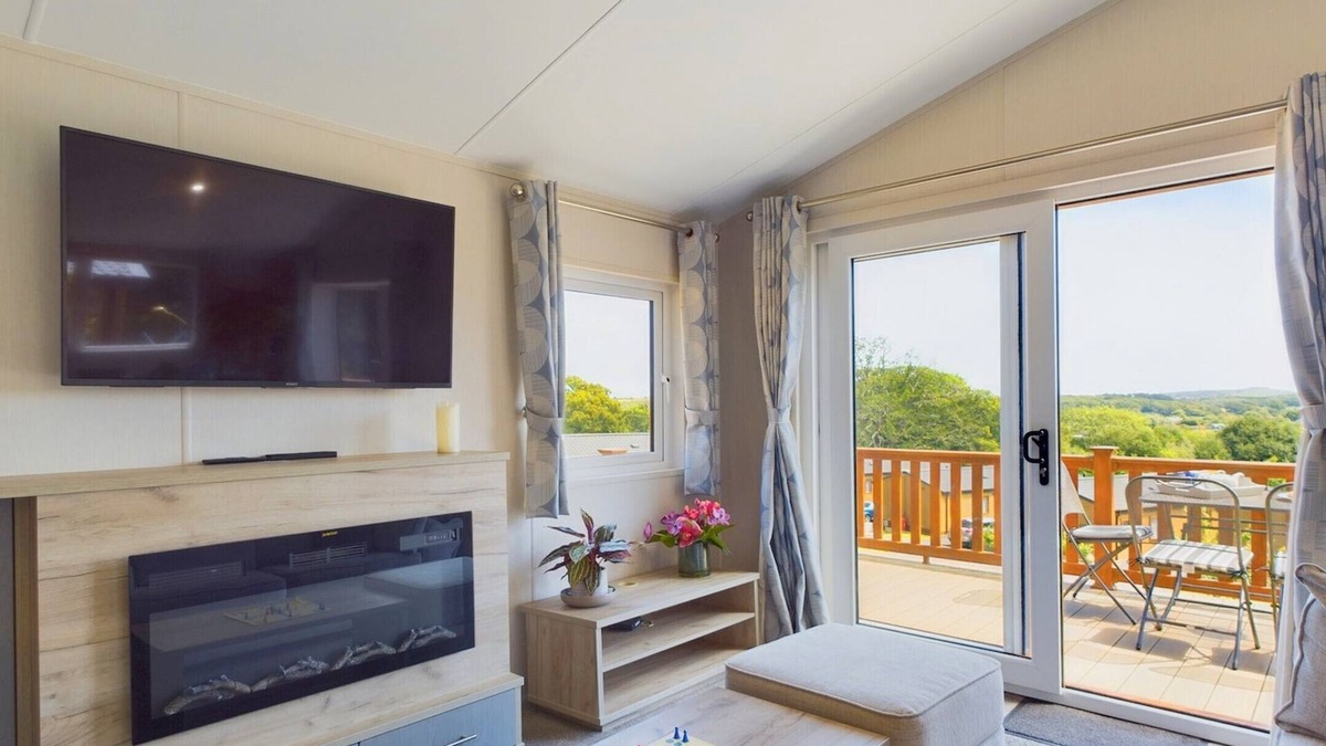 Ryde House | Long View East 18 in Roebeck Country Park sleeps 4