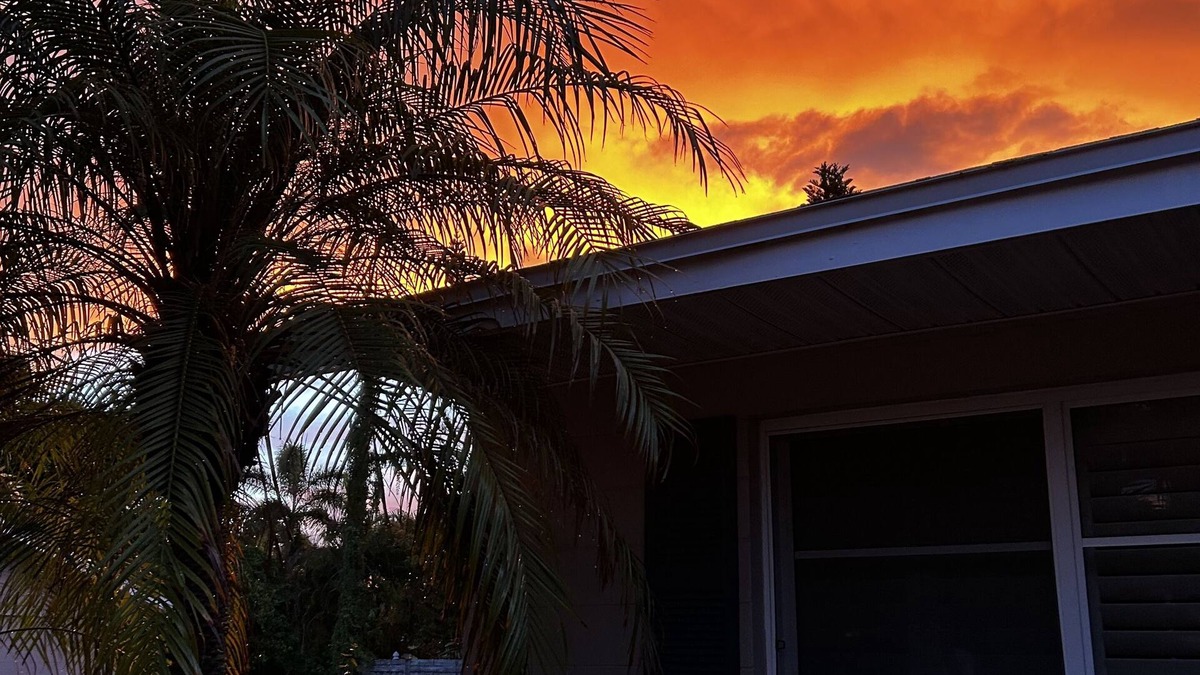 Whitney Beach Villa | Longboat Key North Shore, BEAUTIFUL PRIVATE BEACH 1.5 blocks away.