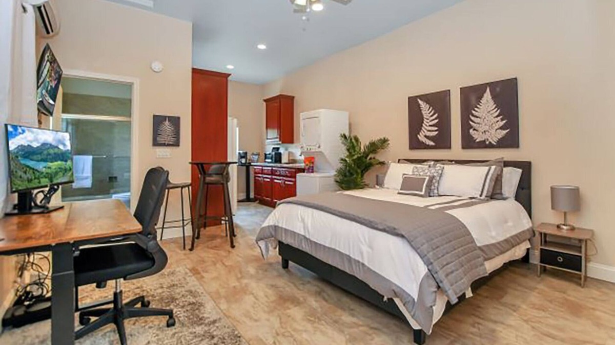 Pleasant Hill Apartment | Longer Stays 20 mins from Oakland & Berkeley & Vallejo
