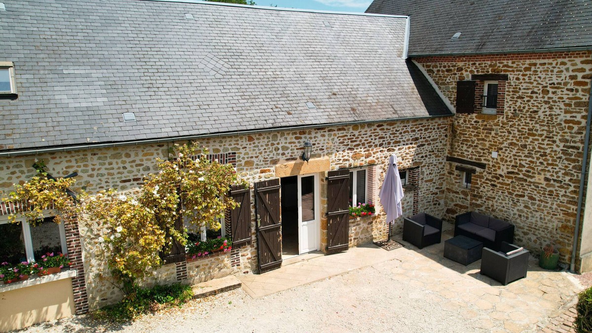 Ferrieres-la-Verrerie House | LONGERE N°6