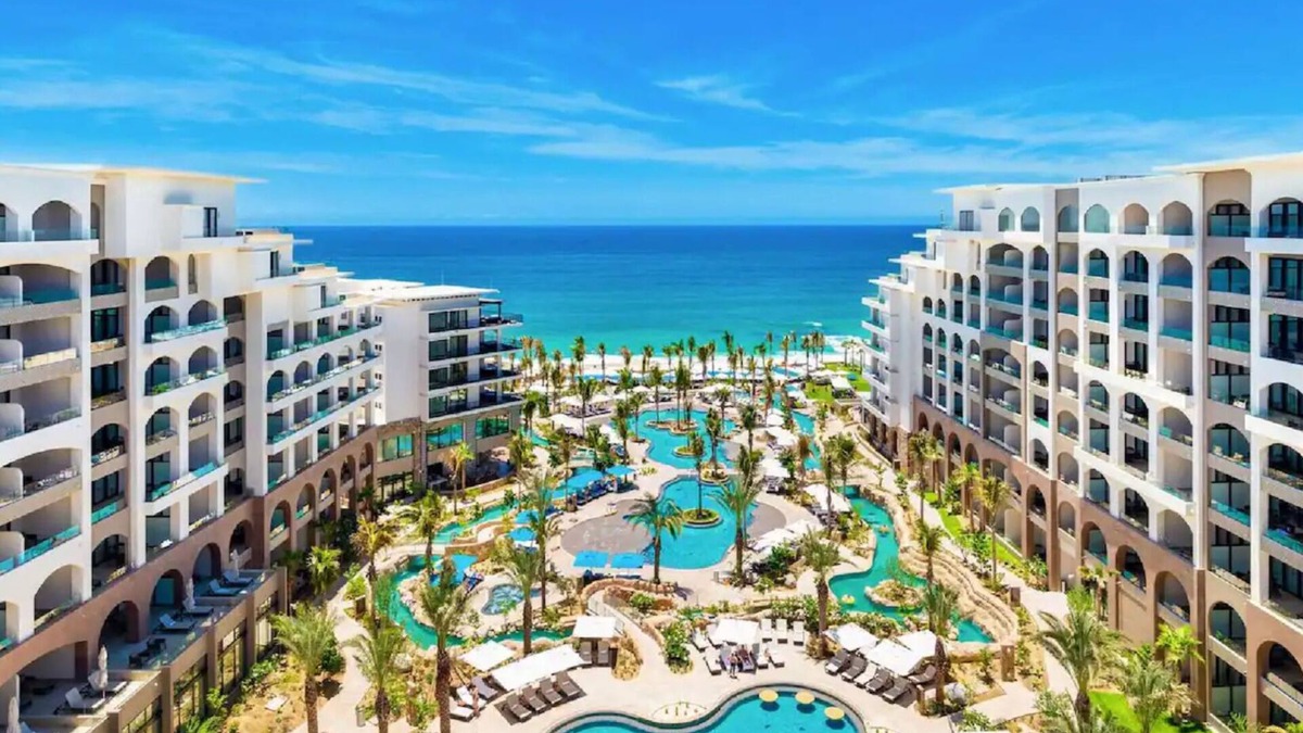 Palmilla Resort | Longest Lazy River in Cabo - Bring the kids! 5 Star 2 bedroom on the Beach!