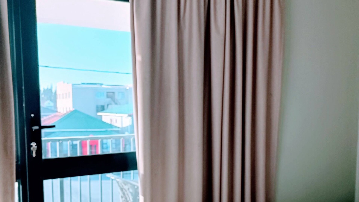 Quigney Beach Bed & Breakfast | Longfellow Lodge
