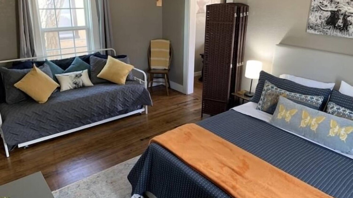 Canyon House | Longhorn Landing Near WT and Palo Duro Canyon State Park *sleeps 6*