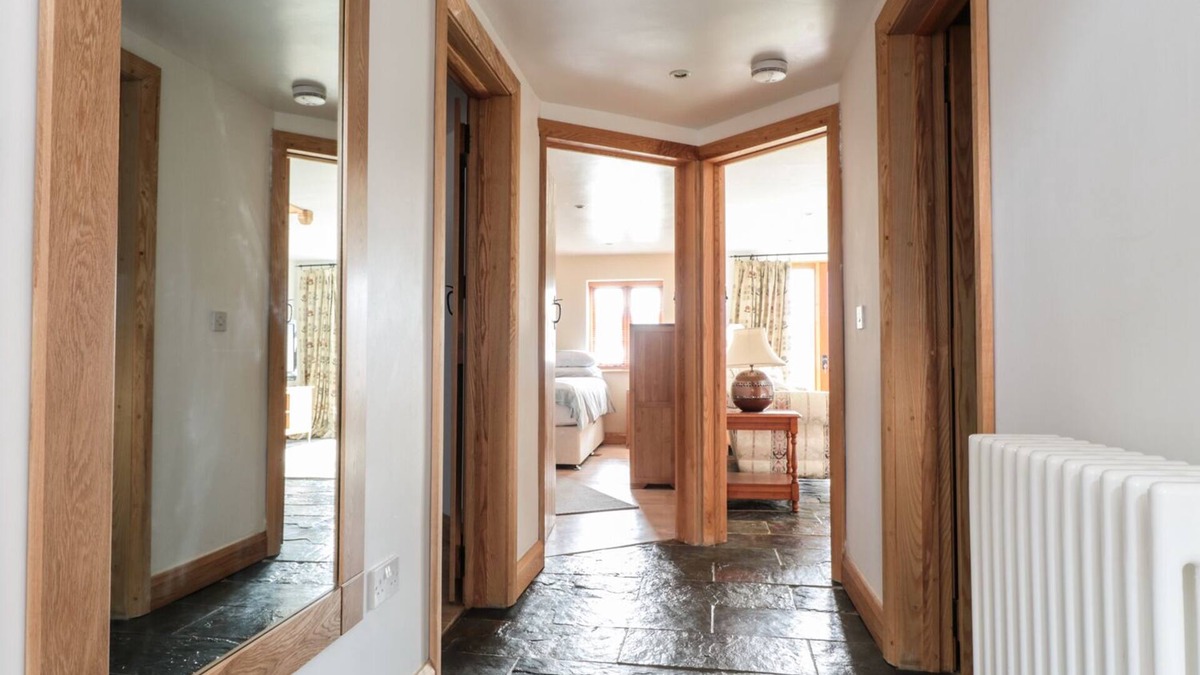 Gilwern Cottage | Longside