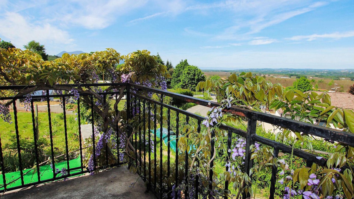 Saint-Romans House | Look forward to spending your vacation in this vacation home with outdoor hot tub.