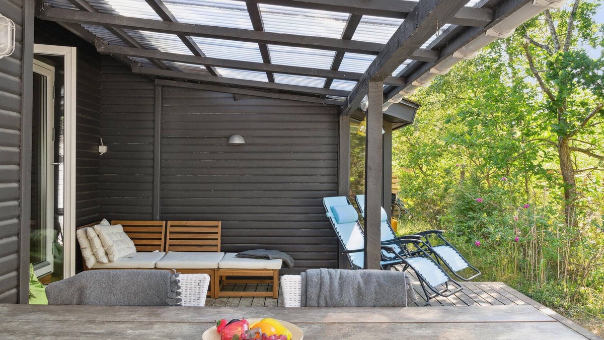 Smidstrup Strand House | Look forward to vacationing in this inviting cottage near the beach.