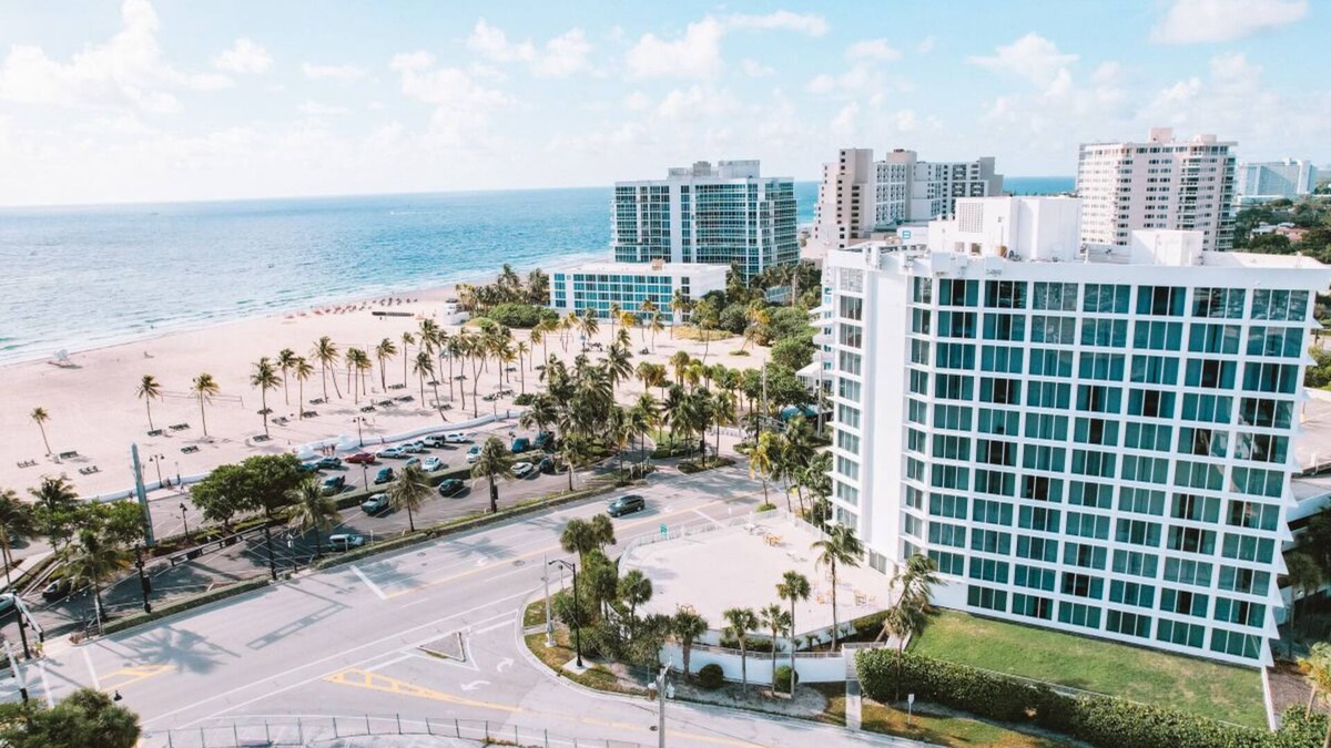 Central Beach Resort | Look No Further 2 Relaxing Units, Ocean View, Outdoor Infinity Pool!
