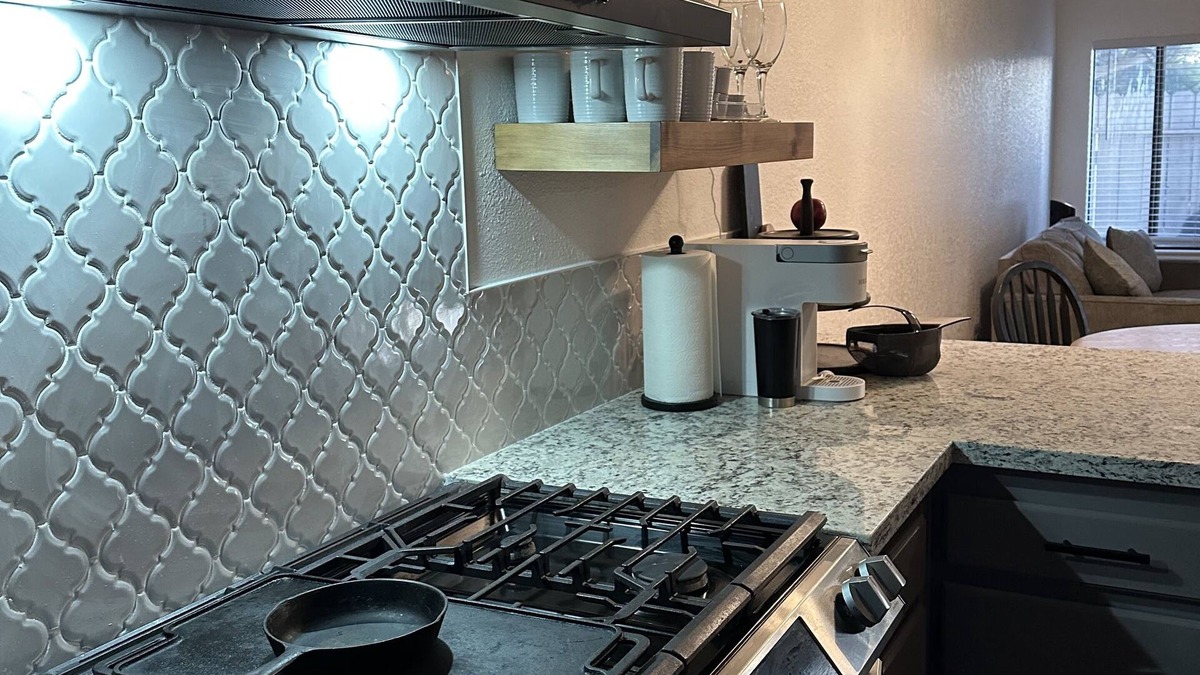 Atascadero Condo | Looking for mid-term housing? Consider our fully furnished & cozy condo!