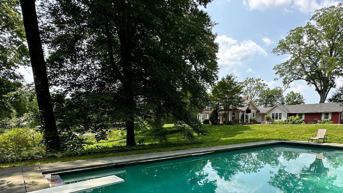 Easton House | Lookout at Leehaven - A stunning view is worth 1,000 words!