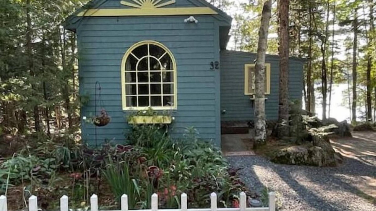Surry Cottage | Loon Sound Cottage, On the Water