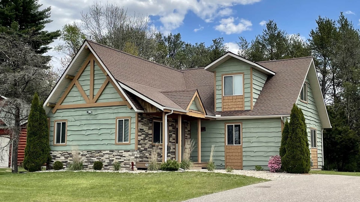Spring Brook House | Loose Moose @ Spring Brook Resort