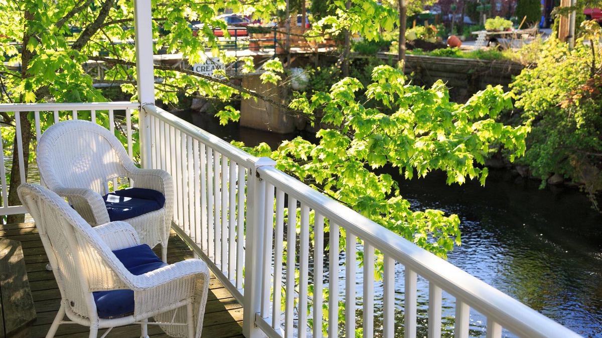 Camden Hotel | Lord Camden Inn