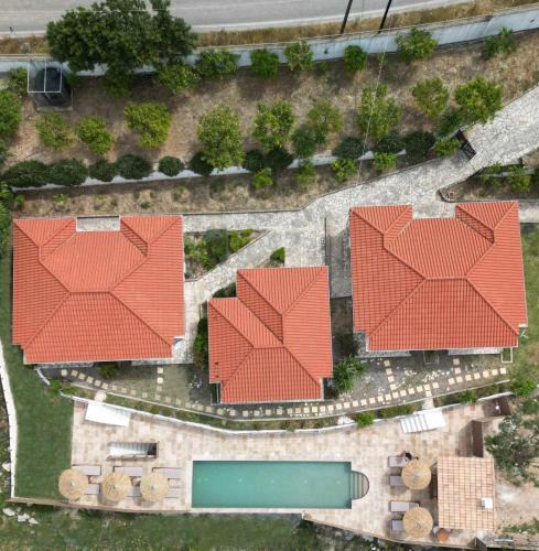 Mousata Apartment | Lorraine's Cottage Style Studios, shared swimming pool and bbq only for guests at Simotata village
