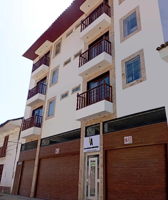 Chavin de Huantar Hotel | Los Ángeles Suite Hotel