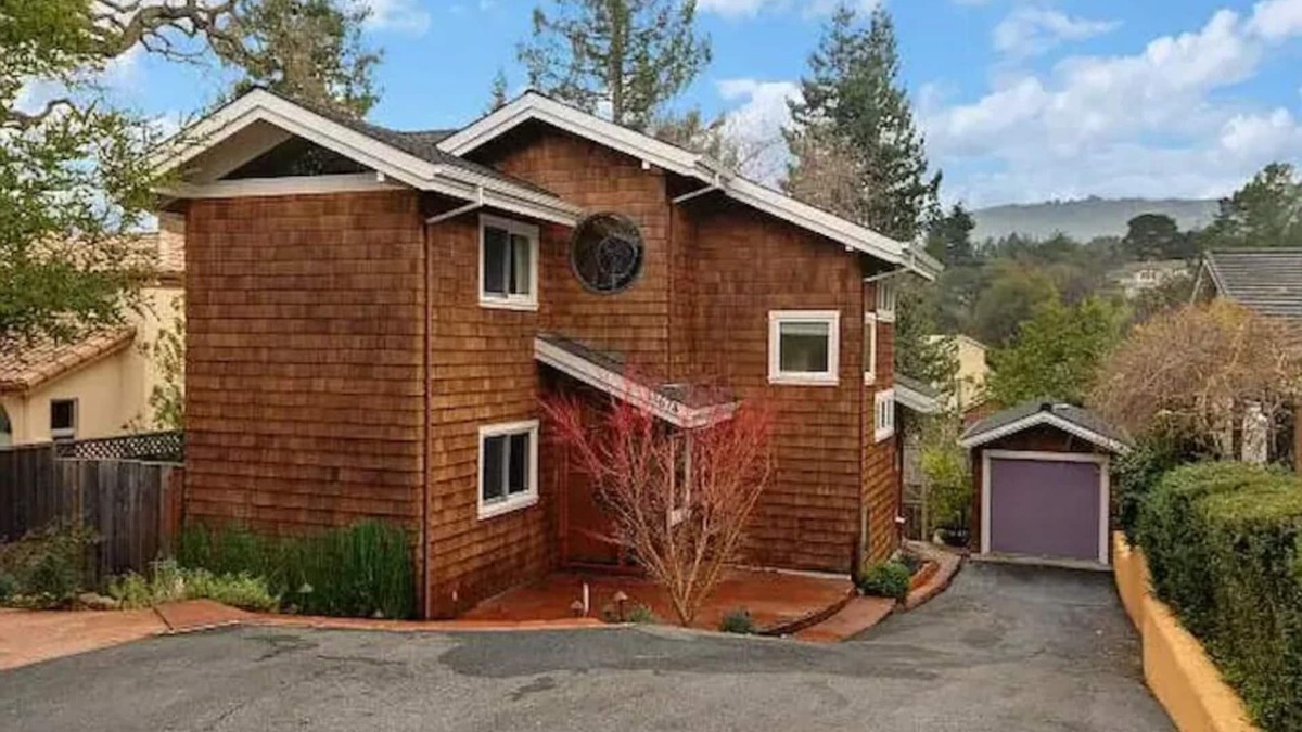 Los Altos Hills House | Los Altos Living: 4 bed, 3 bath home