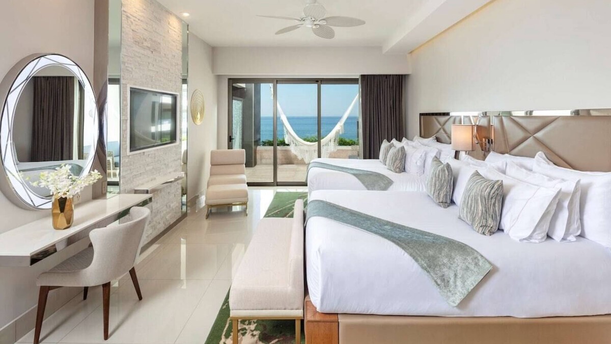Juarez Resort | Los Cabos - Jr. Studio, Ocean View, 2-Queen Beds, Rate discounted 20-30%