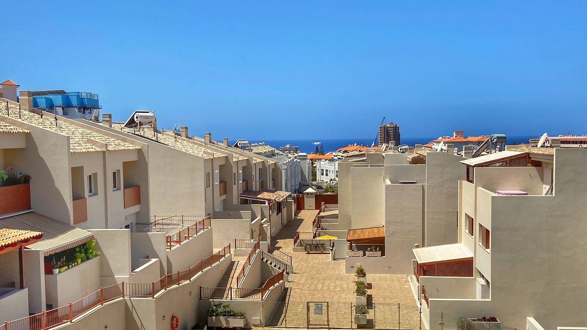 Los Cristianos Villa | Los Cristianos 4 Bed Townhouse