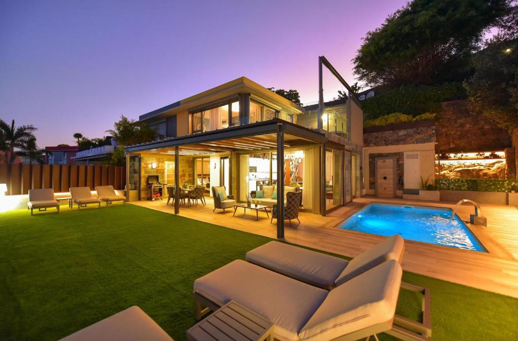 Salobre Villa | Los Dragos 6 by VillaGranCanaria