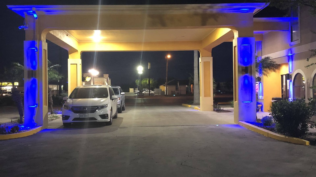 Los Fresnos Hotel | Los Fresnos Inn and Suites
