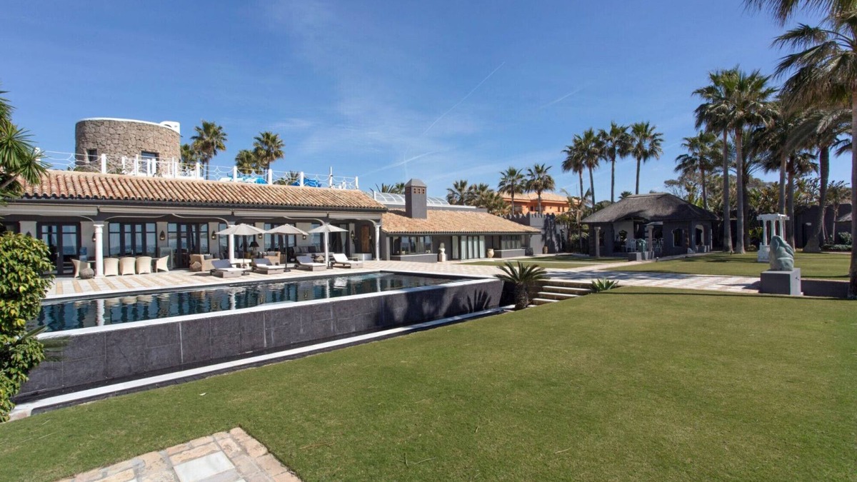 Marbella Villa | Los Monteros Luxury Villa