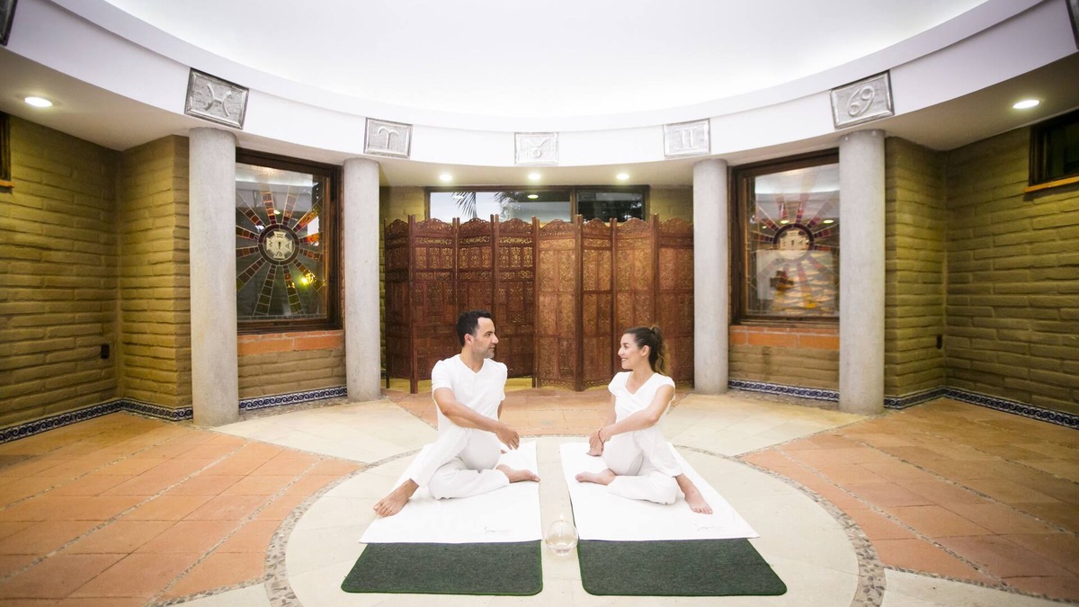 Calzada Madero Hotel | Los Olivos Spa