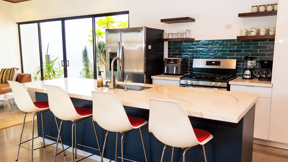 La Libertad Villa | Los Padrinos Compound @Surf City + AC + Pool + Wifi #1