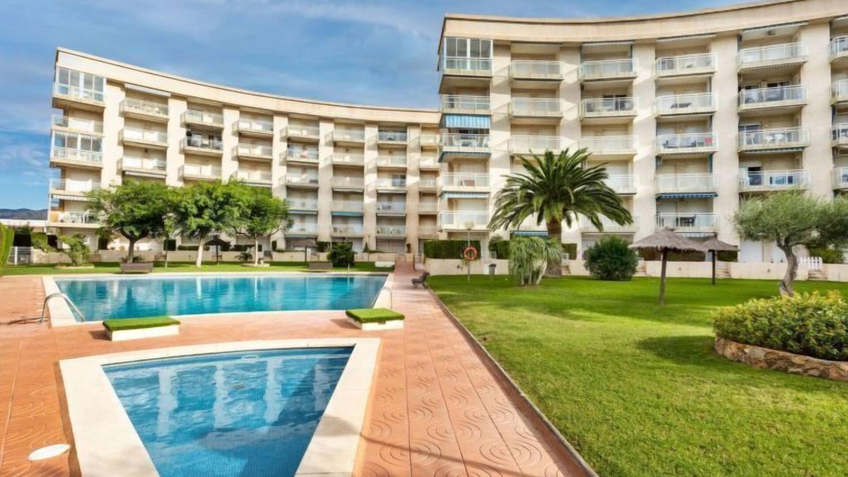 Miami Platja Apartment | Los Pelicanos by Interhome