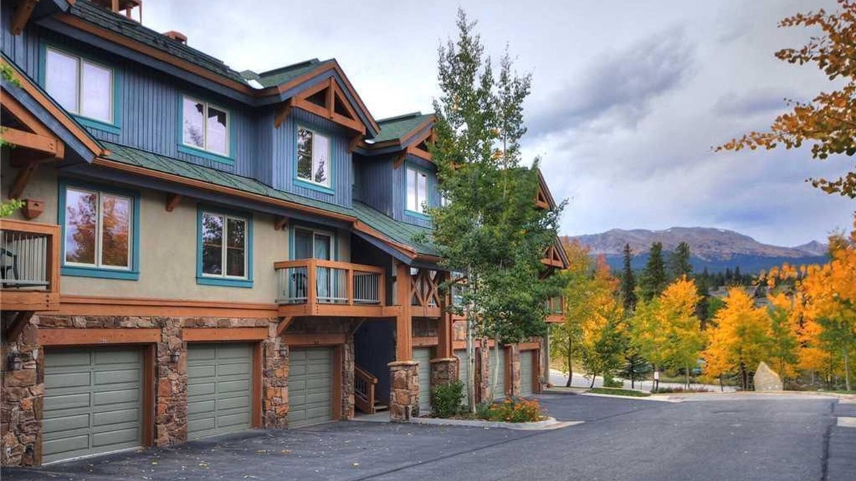 Four O'Clock Condo | Los Pinos by Breckenridge Resort Managers