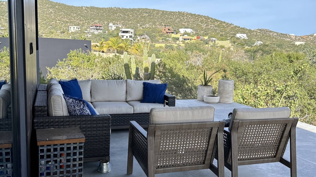San Jose del Cabo Villa | Los Zacatitos, BCS, México - Off-Grid, New, Modern - Casa de Cordero Negro -