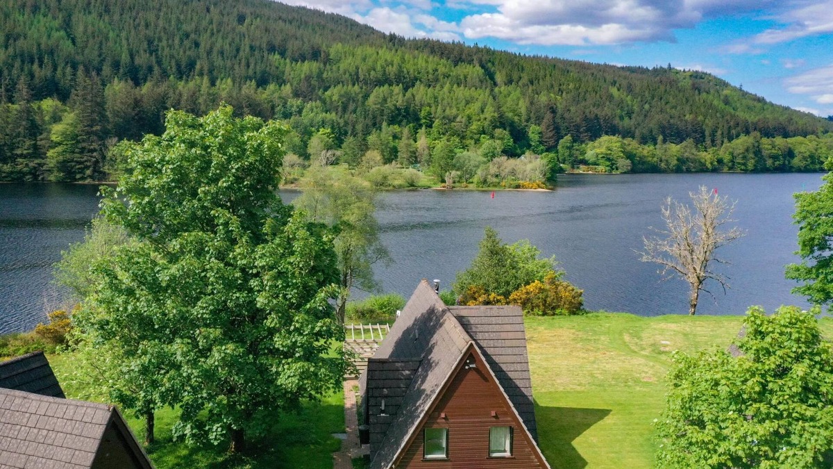 South Laggan House | Lothlorien Lodge 4 by Interhome