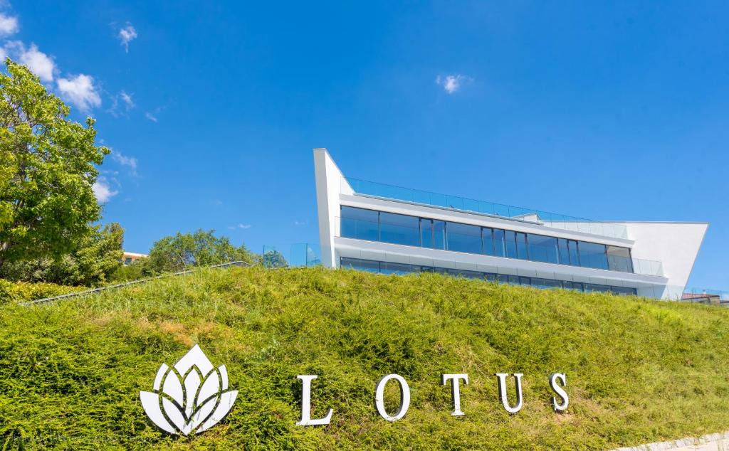 Trakata Hotel | Lotus Luxury Rooms