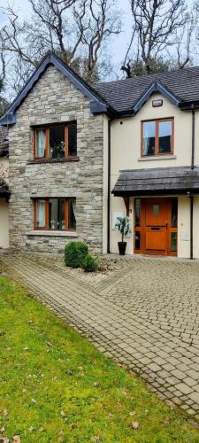 Mohill House | Lough Rynn
