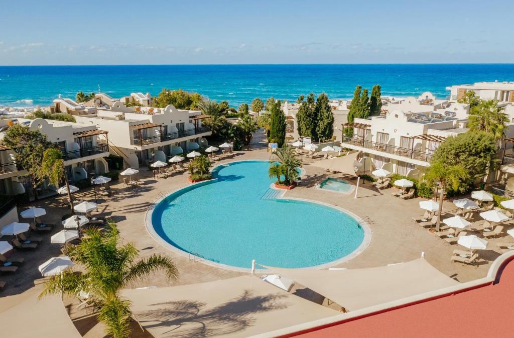 Chlorakas Hotel | Louis Paphos Breeze