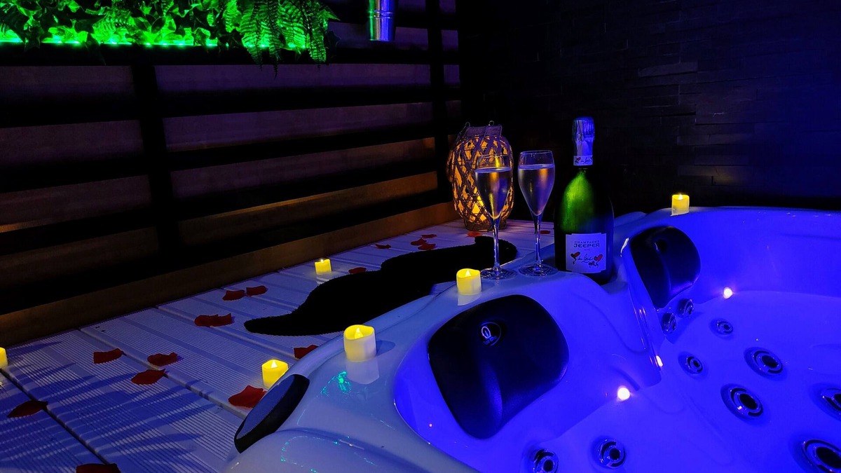 Brive-la-Gaillarde House | LOVE ROOM LA GAILLARDISE