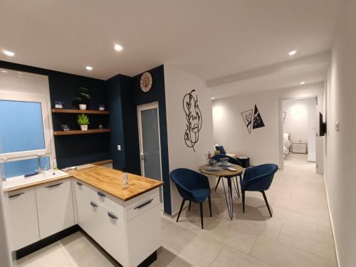 Les Berges du Lac Apartment | Lovely 1-Bed Apartment in lac1 Tunis