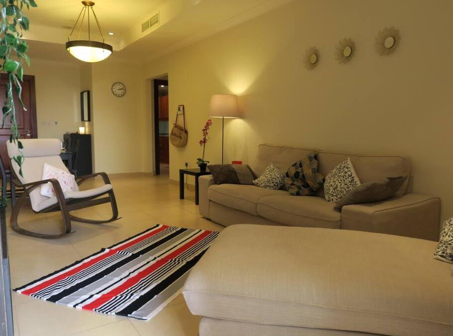 Doha Apartment | Lovely 1 Bed Served Apartment with Pool