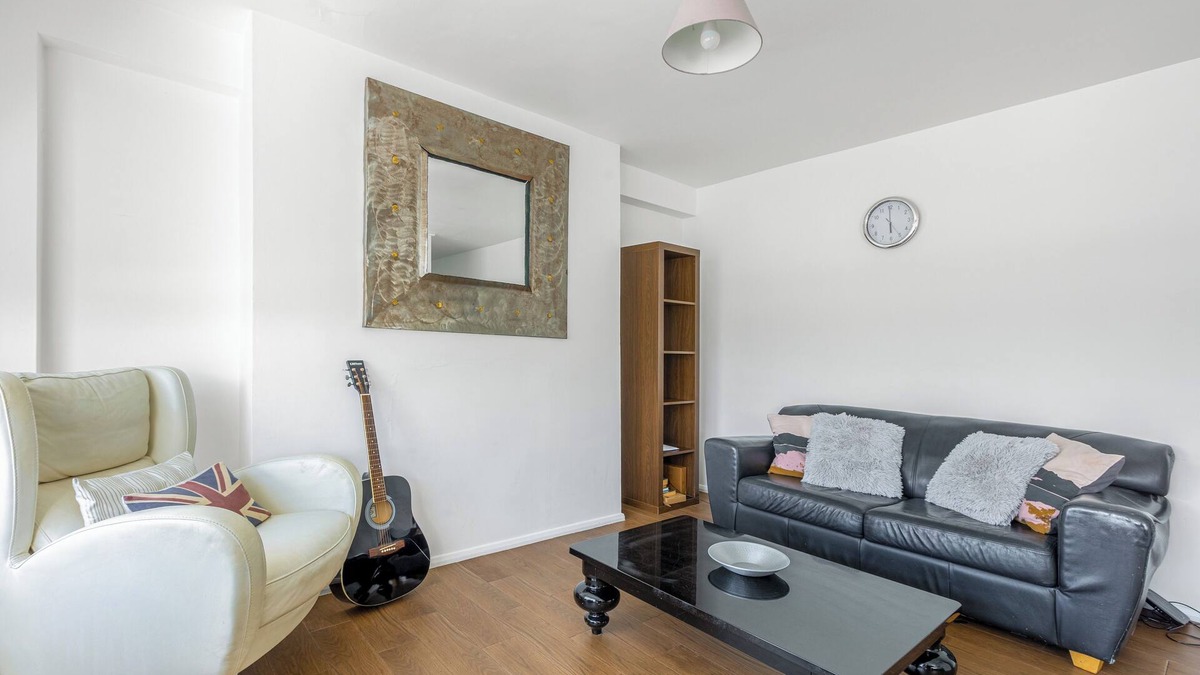 Camden Town with Primrose Hill Apartment | Lovely 1 Bedroom Serviced Apartment in Camden