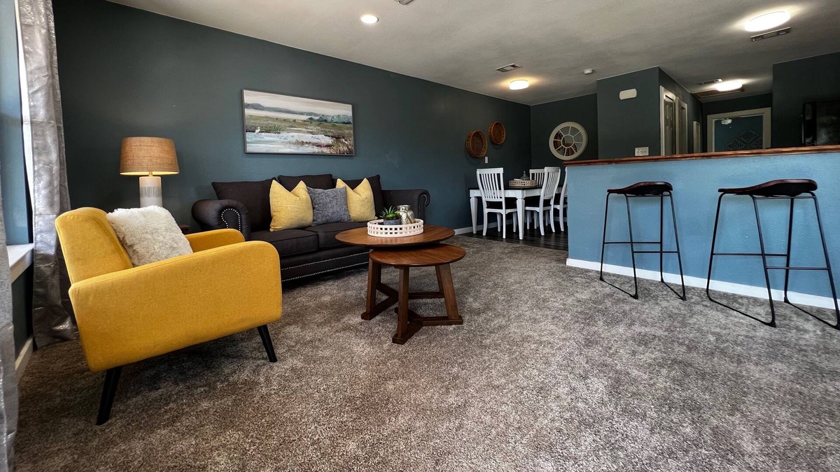 Powderly Apartment | Lovely 1BR/1BTH five min to Pat Mayse Lake and 10 min to Casino