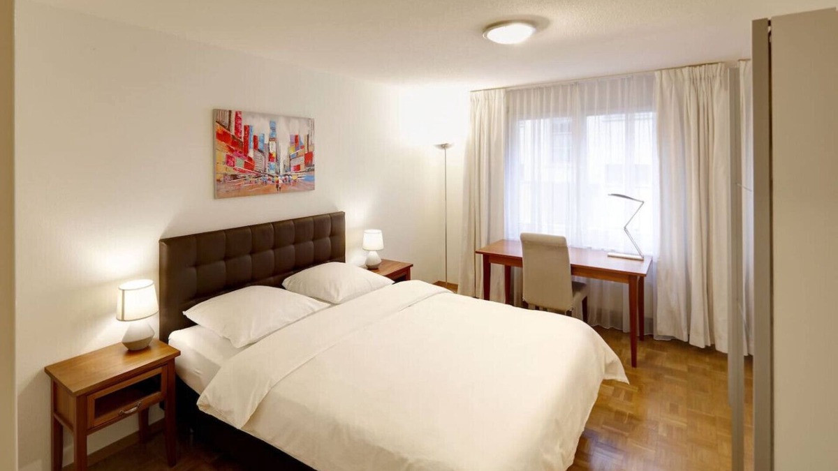 Muhlebach Apartment | Lovely 1BR flat in the city center/lake (Mainau 2)