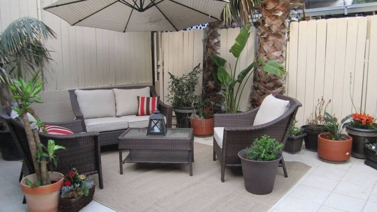 North Arroyo Condo | Lovely 2-bedroom mountain getaway – Only minutes to Old Town Pasadena.