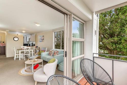 Mount Eden Apartment | Lovely 2-Bedroom Rental with Parking Zodiak Stays