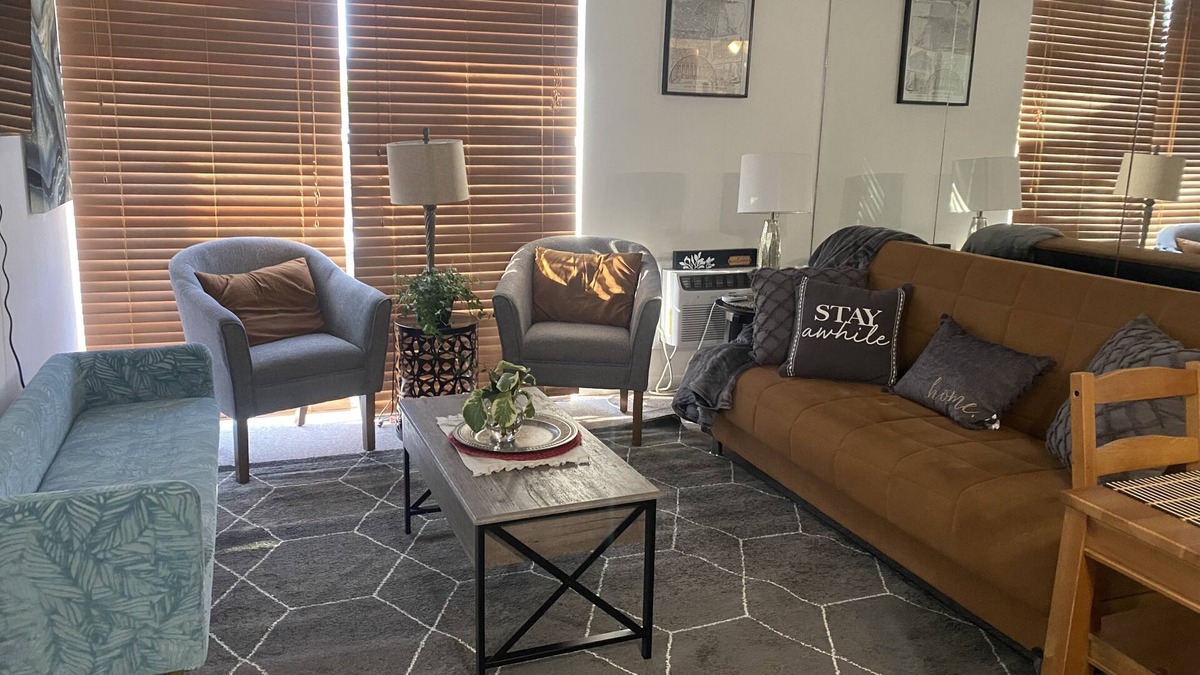 Rosemont Apartment | Lovely 2 bedrooms apartment 10min from O'HARE CHICAGO