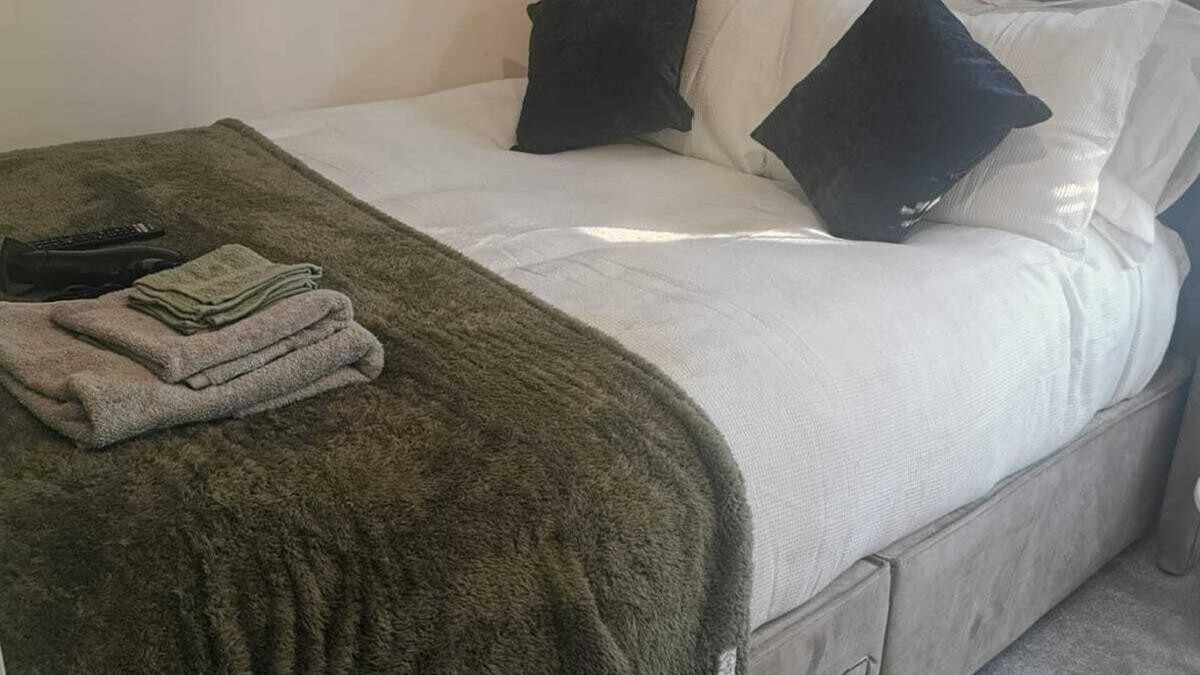 Kettering House | lovely 3 bed house