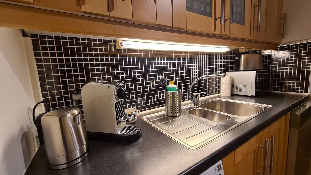 Stavanger House | Lovely 3-Bedroom Apartment Near City Center