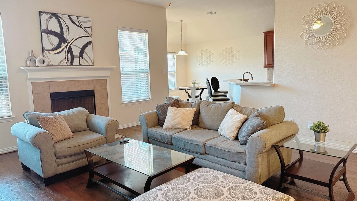 South Arlington House | Lovely 3-bedroom house in Arlington, Monthly discount