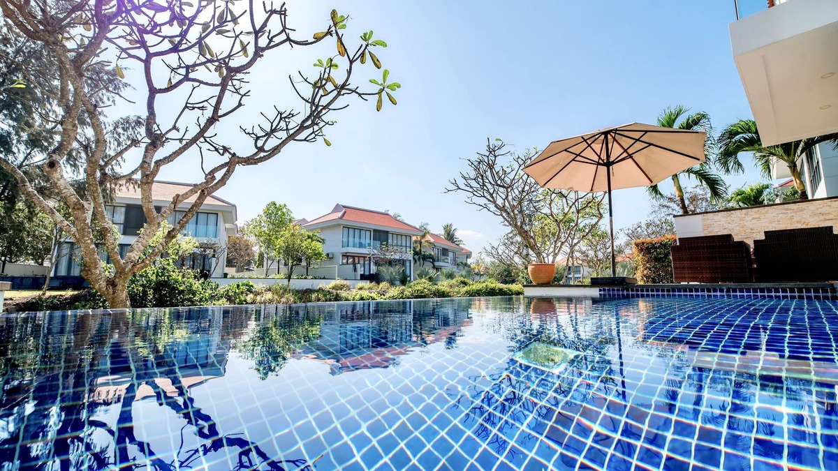 Ngu Hanh Son Villa | Lovely 3 bedrooms Villa 5* Da Nang city resort