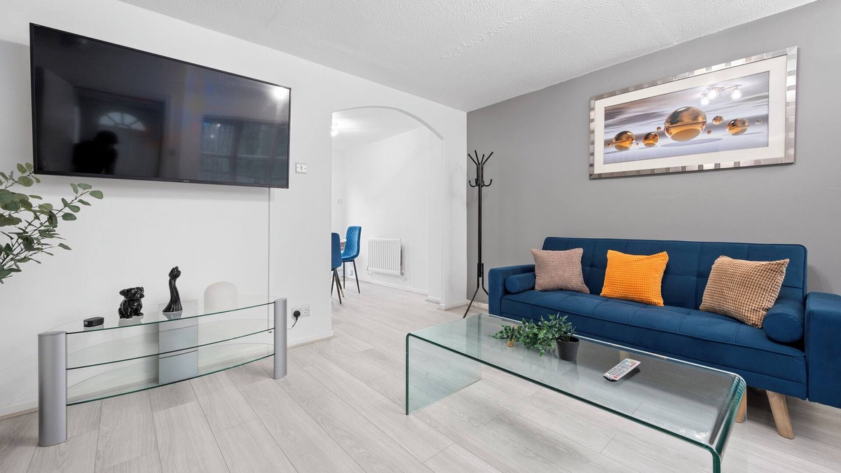 Cheetham Hill House | Lovely 3bed house, 7mins to Manchester Citycenter, Etihad stadium, Coop Live